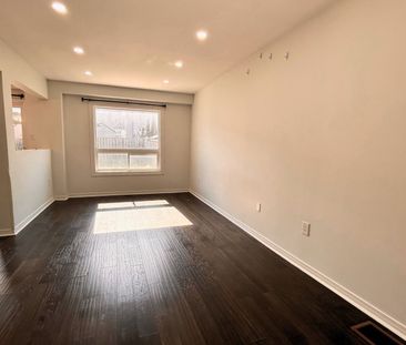 For Lease - 28 Millburn Drive, Clarington, Ontario - Photo 3