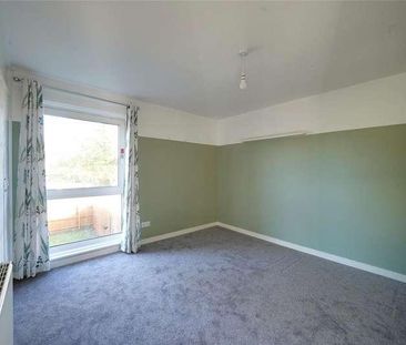 Olive Close, Raf Lakenheath, Brandon, Suffolk, IP27 - Photo 6