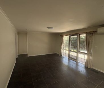 Great family home in a prime position - Photo 2