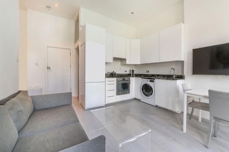 1 bedroom flat to rent - Photo 5