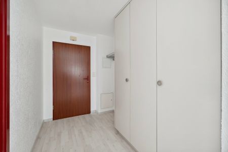 APPARTEMENT À LOUER DANS QUARTIER TRÈS ENSOLEILLÉ ET FAMILIAL - Foto 4