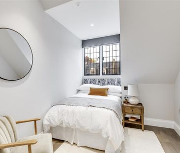 4 bedroom flat to rent - Photo 4