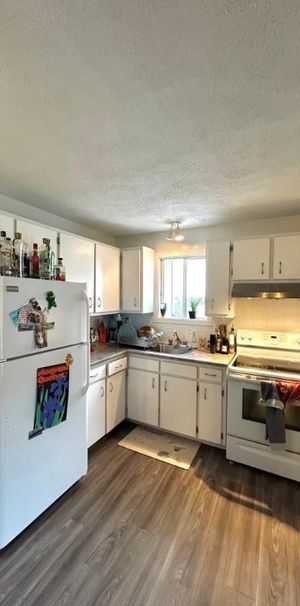 URGENT - CESSION DE BAIL - Photo 1