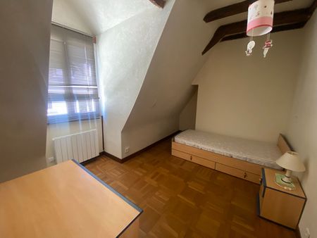 Location Maison 5 pièces 123m² - Photo 4