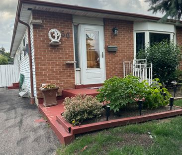 For Lease - 50 Wickson Trail, Toronto, Ontario - Photo 2