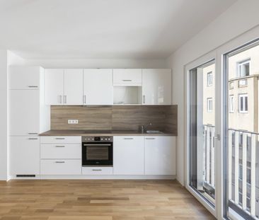 APARTMENT MIT HOCHWERTIGER UND MODERNER AUSSTATTUNG - Photo 1