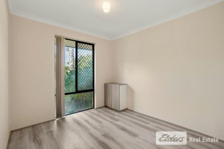 LARGE BLOCK, WITH SIDE ACCESS AND A WORKSHOP - Photo 5