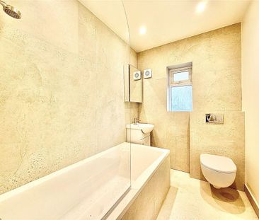 2 bedroom maisonette to rent - Photo 4