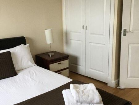 2 Bed Flat, Great Northern Road, AB24 - Photo 3