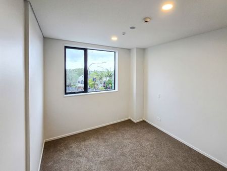 Stylish, Brand-New Apartment in Meadowbank - Photo 4