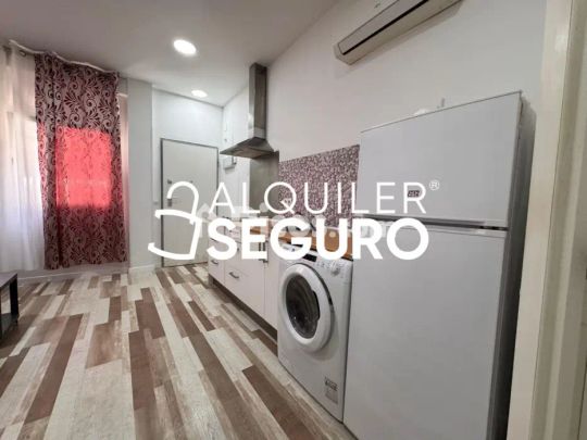 Estudio en alquiler en Carabanchel - Photo 1
