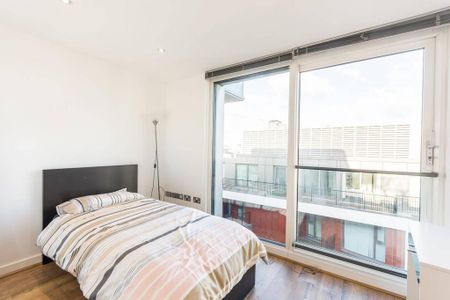 2 bedroom flat to rent - Photo 2