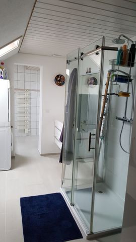 3 Zimmer, 105 m², 2. Stock - Photo 3