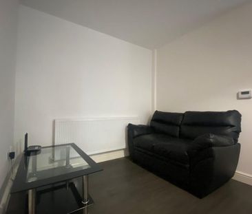 Flat 6, 2 White Ridge Court - Photo 6