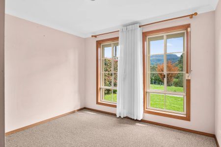 Privately located and to close to town! - Photo 3