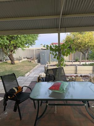 Heathridge - Photo 1