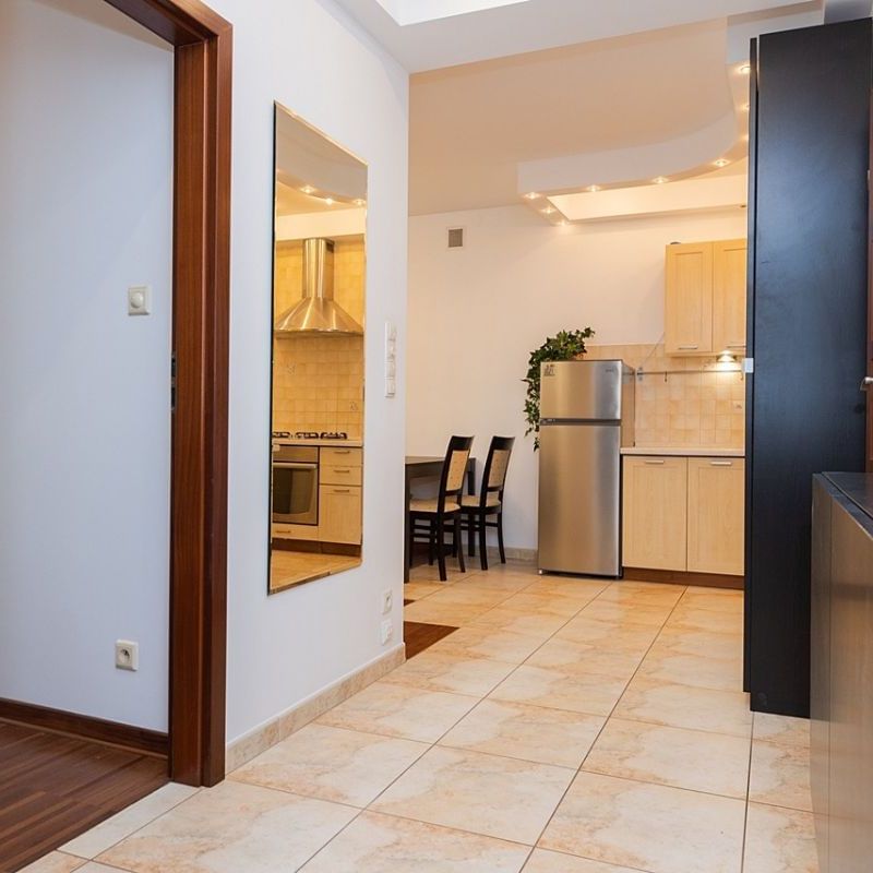 blisko Metra Dworzec Gdański 50.8 m² - Photo 1