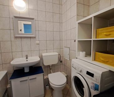 Mieszkanie 1 pokój 32.4 m² Wrocław-Krzyki - Zdjęcie 1