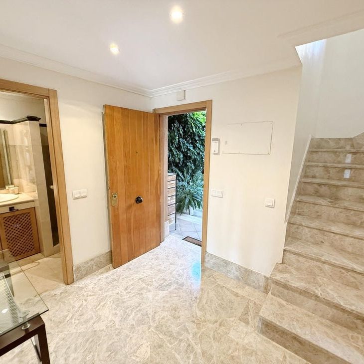 Santa Clara, Marbella Este, Marbella, Andalusia Marbella - Photo 1