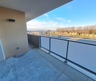 Location Appartement 2 pièces 45m² PERPIGNAN 66000 - Photo 4