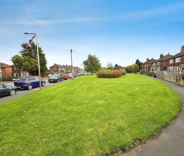2 bedroom semi-detached house to rent - Photo 6