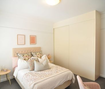 One bedroom top floor apartment - Photo 3