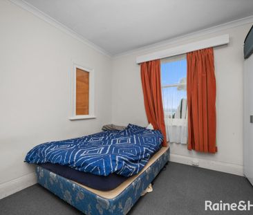 42 Alexander Street, Sandy Bay, TAS 7005 - Photo 2