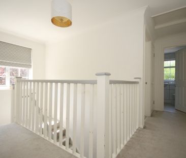 Horsell, Woking - Photo 4