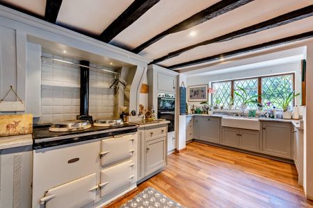 7 bedroom detached house to rent - Photo 5