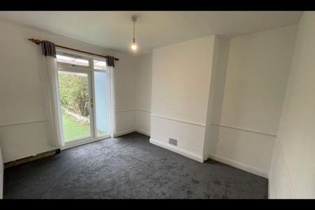 3 Bed Terraced House, Donnybrook Road, SW16 - Photo 3