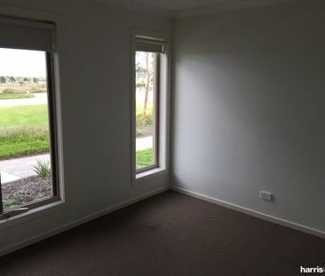 LARGE FOUR BEDROOM HOUSE - NOT TO BE MISSED!!! ** Open For Inspecti... - Photo 1