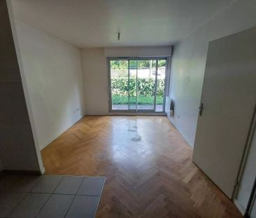 location Appartement T2 DE 44.19m² À LE CHESNAY - Photo 4