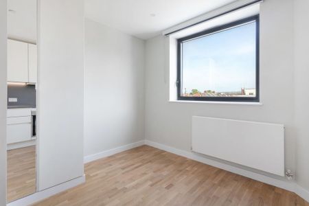 Flat to rent - Photo 2