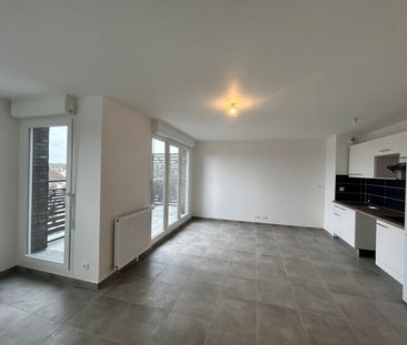 Location Appartement 3 pièces 65m² COMBS LA VILLE 77380 - Photo 1