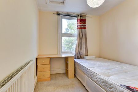 7 bedroom house to rent - Photo 3