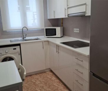 Piso de alquiler en Avenida del General Perón, 22, Cuatro Caminos -... - Photo 4