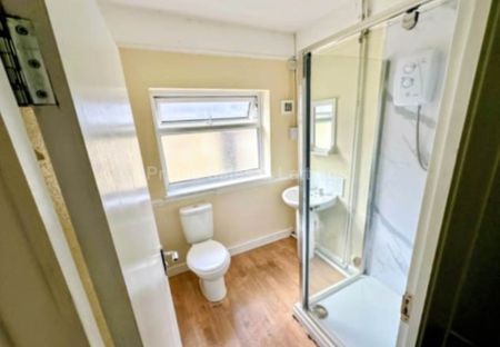 Yarborough Road, Lincoln - Photo 2