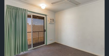 Townhouse on Granville - Photo 2