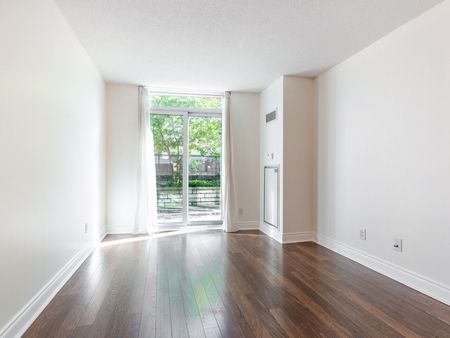 For Lease - 25 Greenview Avenue Unit# 324, Toronto, Ontario - Photo 3
