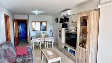 Apartamento en alquiler en Benajarafe - Photo 4