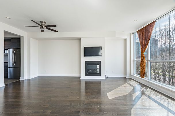 For Lease - 120 Little Creek Road Unit# 1, Mississauga, Ontario - Photo 1