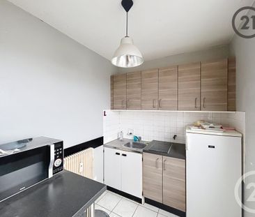 Location Appartement 1 pièce 26m² TROYES 10000 - Photo 2