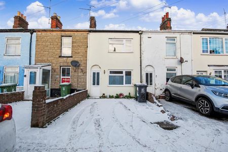 3 Bedroom House to let - Photo 2