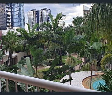 New Kitchen and Laundry in the heart of Fortitude Valley - Photo 4