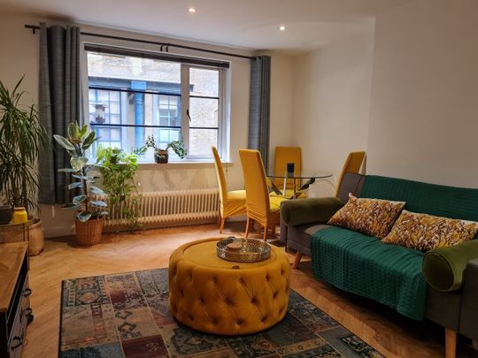 1 Bed Flat, Long Lane, SE1 - Photo 1