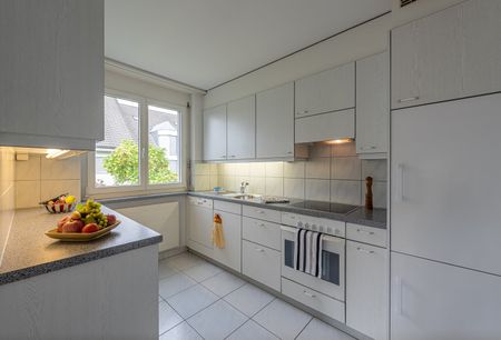 3.5 Zimmer, 82 m², 1. Stock - Foto 2