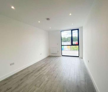 Obelisk House, Obelisk Way, Camberley, GU15 - Photo 6