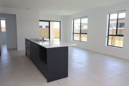 10 Frederick Cct, 4655, Eli Waters Qld - Photo 4