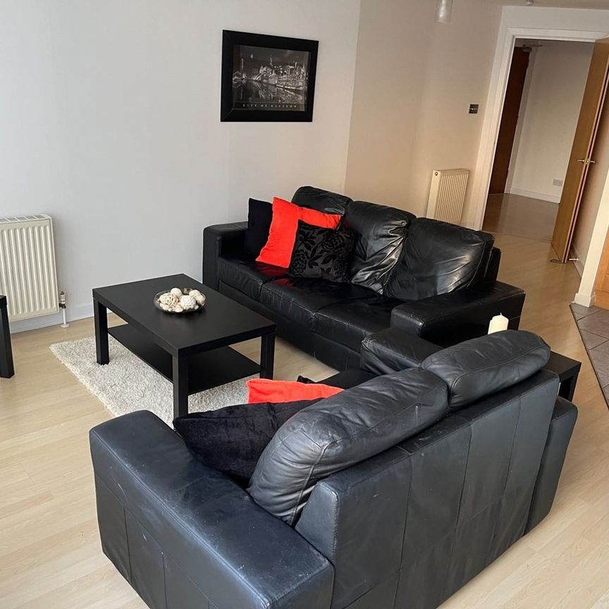 2 Bed Flat, Holm Street, G2 - Photo 1