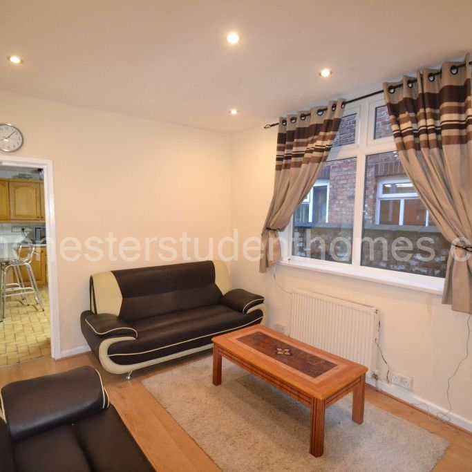 Dickenson Road, Manchester, M13 0NR - Photo 1